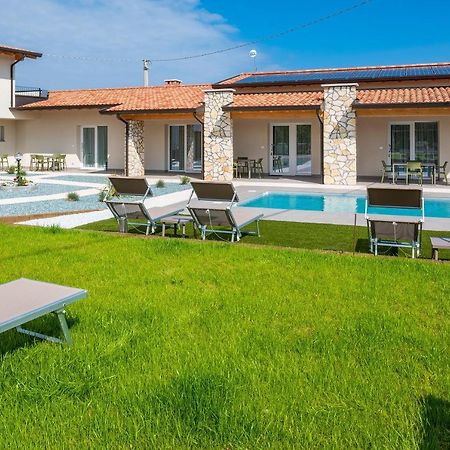 Corte Rocchetti Suite ลาซีเซ ภายนอก รูปภาพ