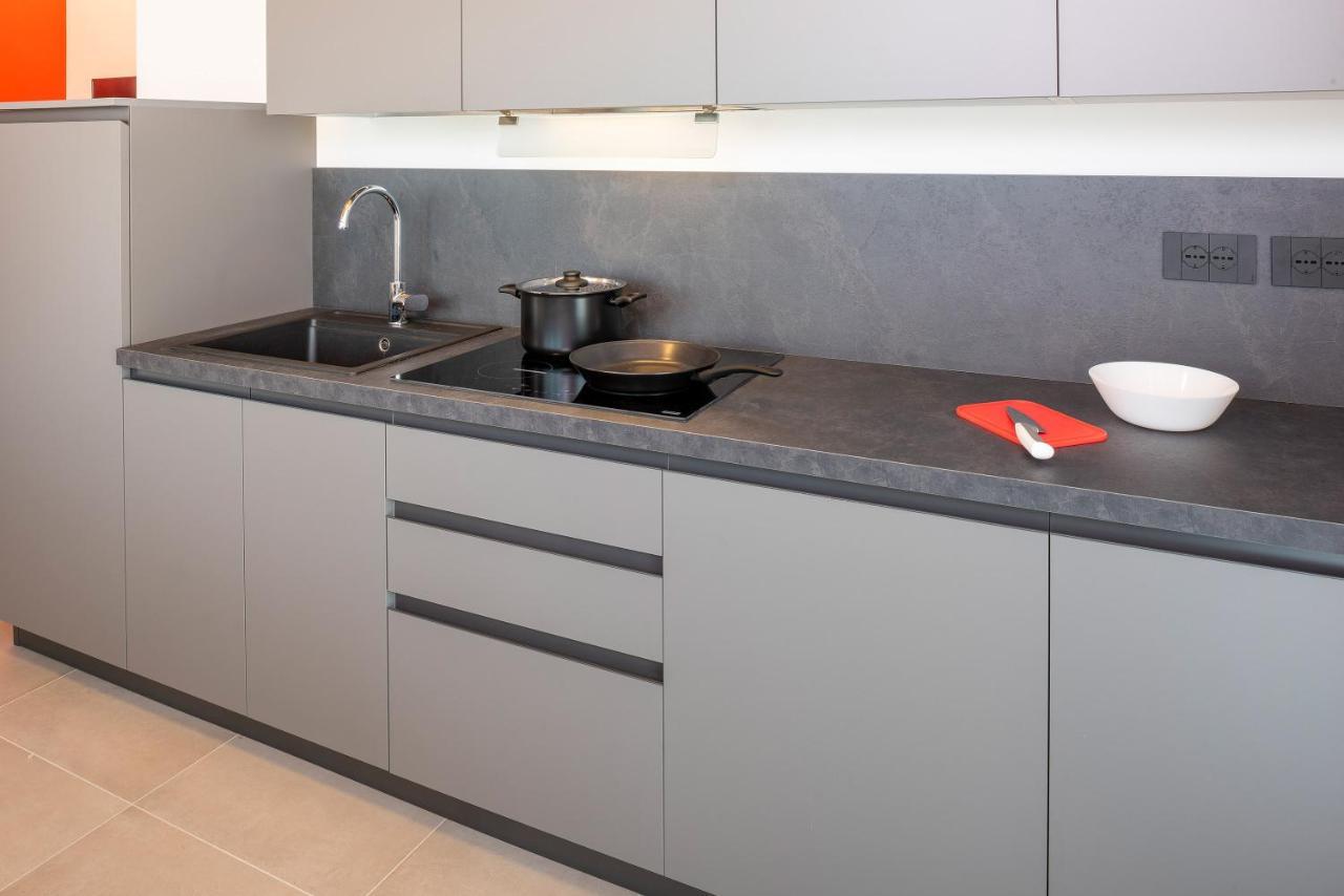 Corte Rocchetti Suite ลาซีเซ ภายนอก รูปภาพ